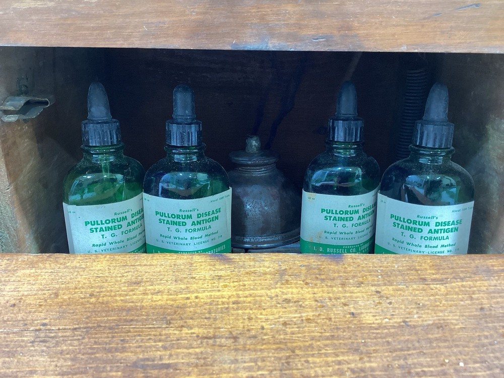 Vintage Poultry Disease Testing Kit In Apothecary Box, Pullorum Test