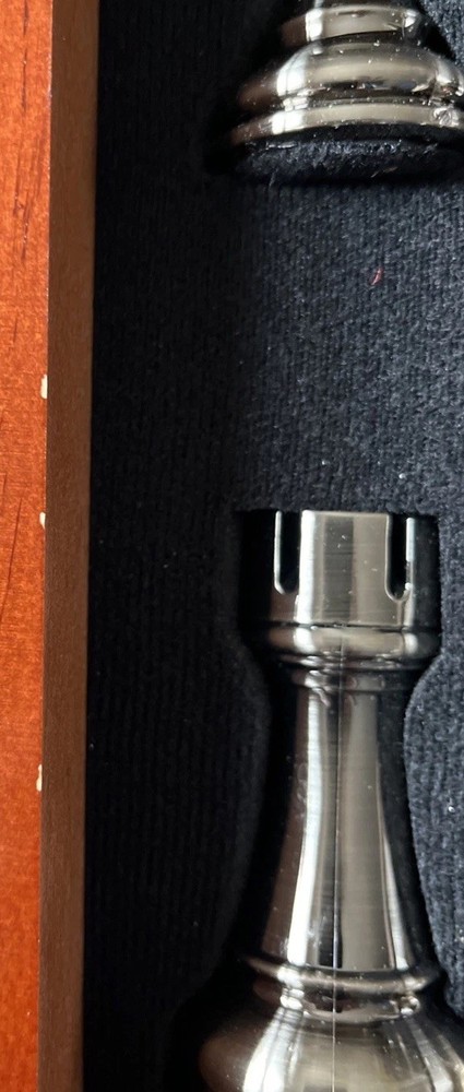 19” Kasparov Grandmaster Silver & Bronze Chess Set - READ