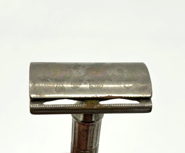 Gillette pre-war Tech safety razor 1939-1941