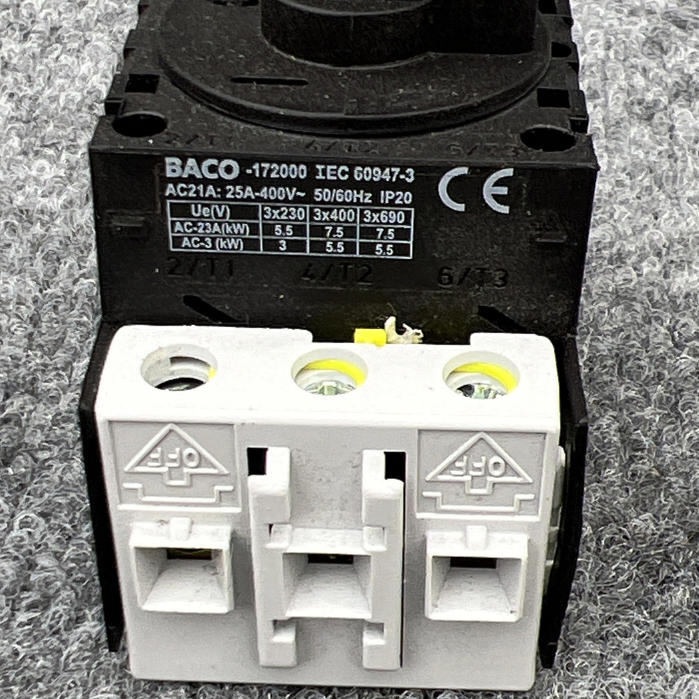 Baco Controls 172000 Disconnect Switch, 25A, 600vac (general use) Used