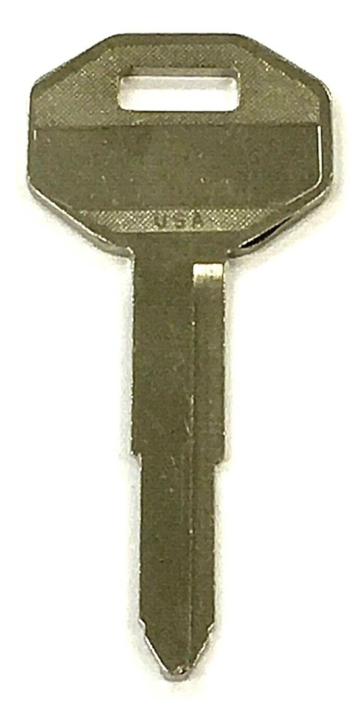 1 Daewoo excavators Construction Equipment X121 DC3 Key Blank