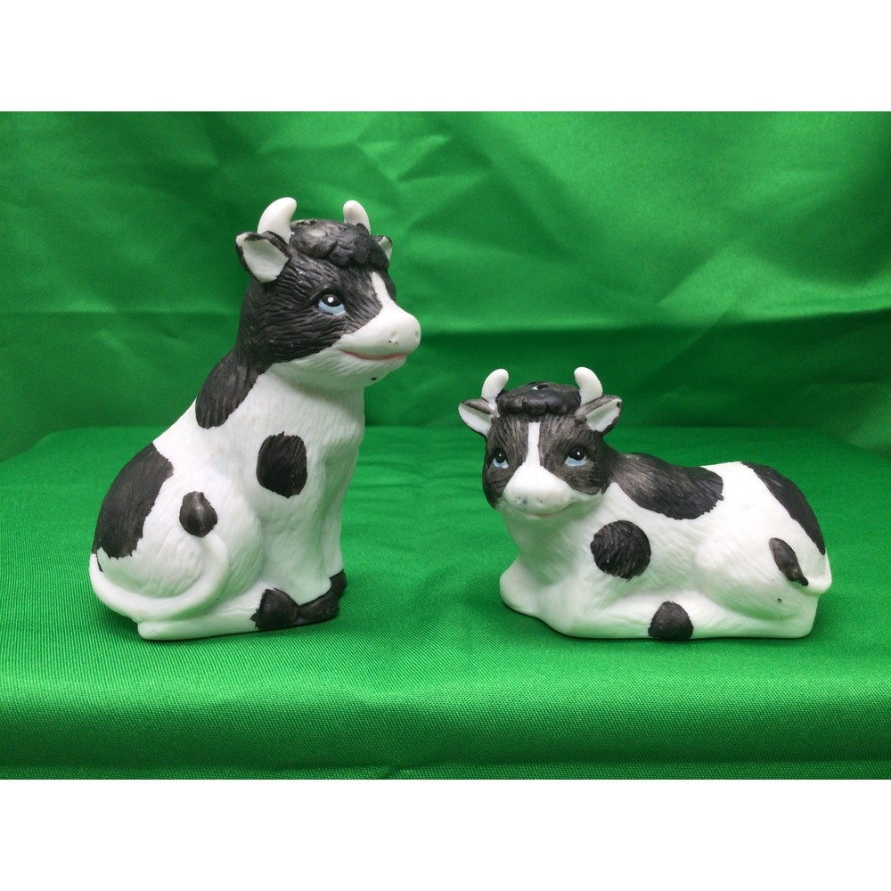 Ceramic Cow Salt and Pepper Shaker Set