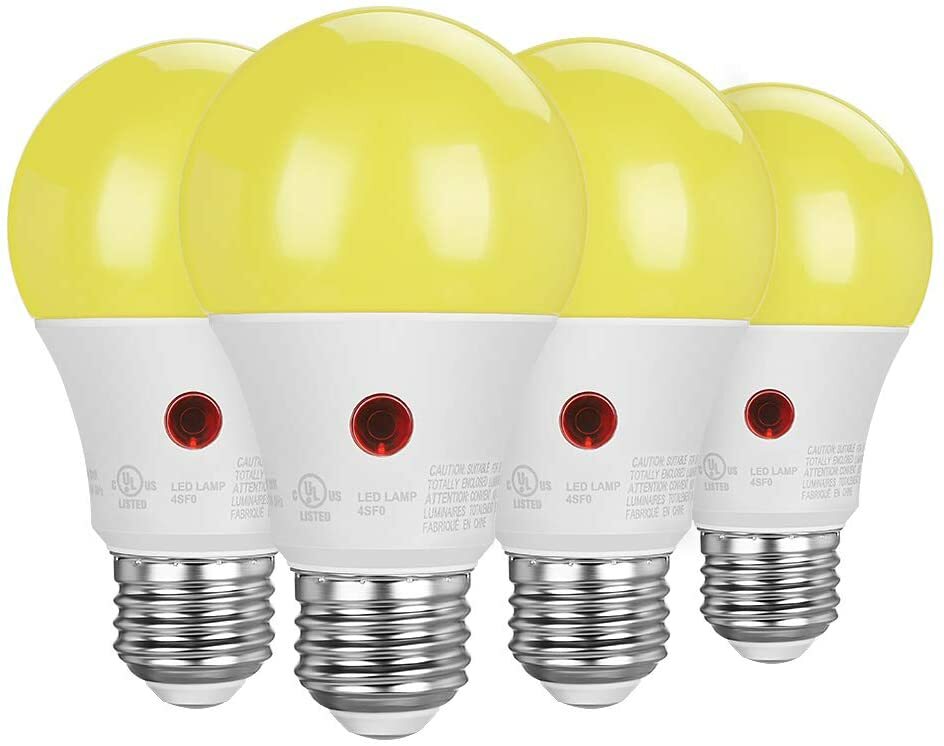 DEWENWILS 4-Pack LED Light Bulbs Outdoor Dusk to Dawn Sensor A19 Amber Glow Bulb
