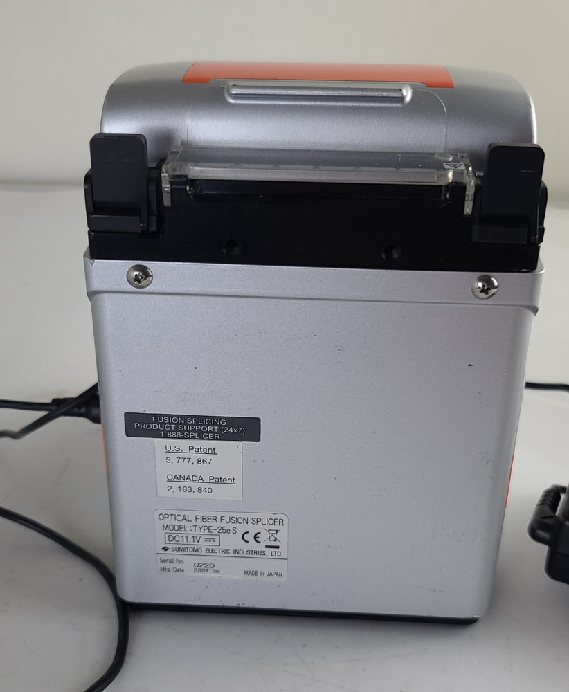 Sumitomo Type-25e Fusion Splicer ~ Powers On