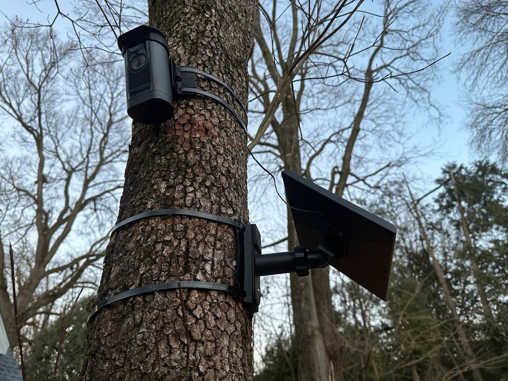 RING Stick Up Cam Pro - Tree Mount