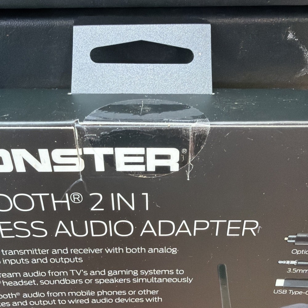 Monster Bluetooth Transmitter & Receiver, 2-in-1 Bluetooth Audio Adapter. D