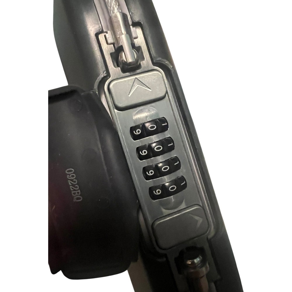 Master Lock Portable Personal Safe | Small Travel Lockbox | Combination Lock