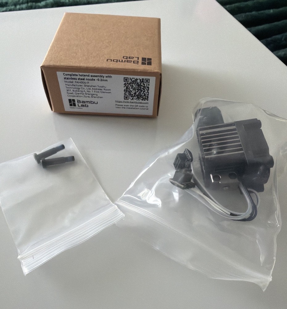 Bambu Lab P1P 3D Printer Black Desktop Model Fully Working