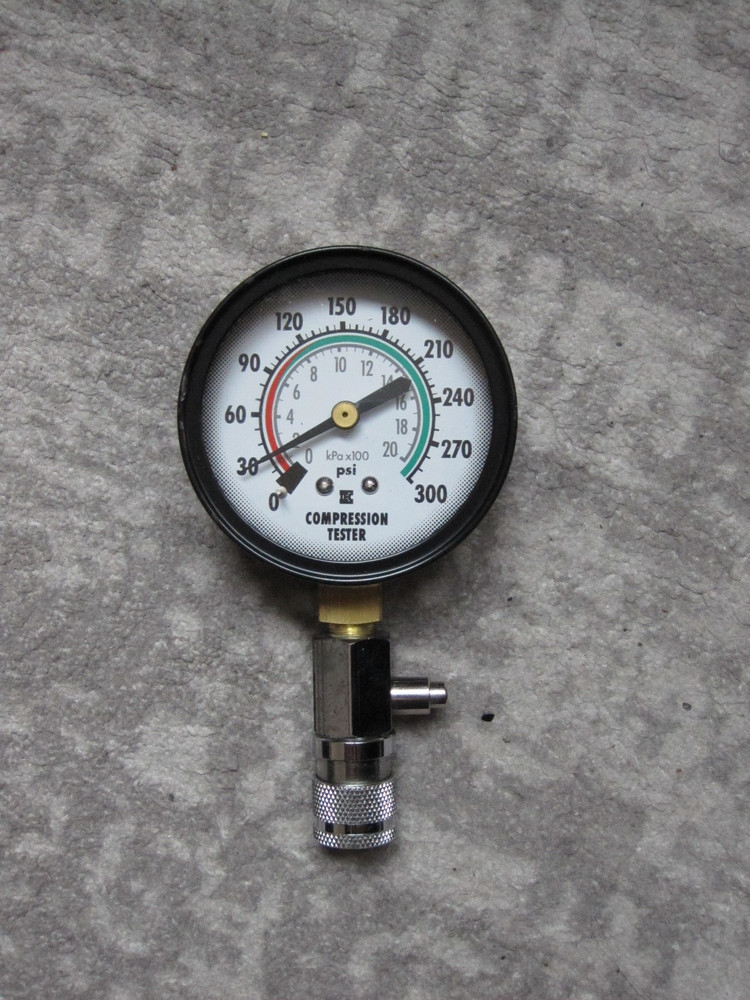 COMPRESSION TESTER TESTING GAUGE GAGE Kpa X 100