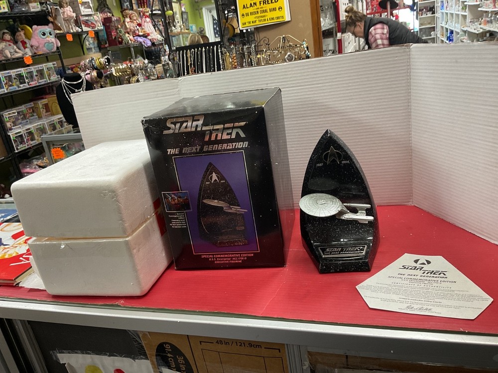 startrek special commemorative edition uss enterprise