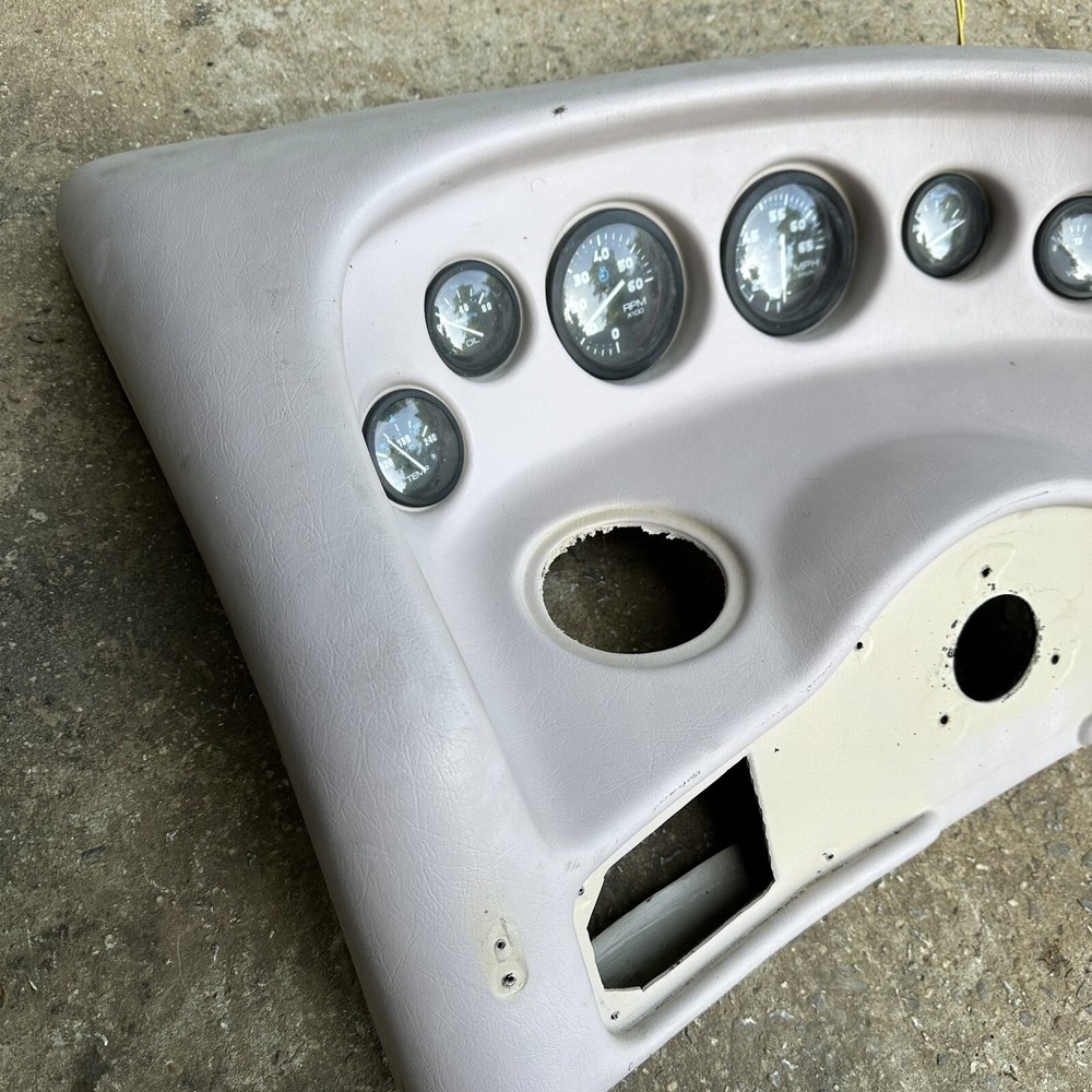 Used Bryant 210 Dash Console Boat Part 220-00149-V