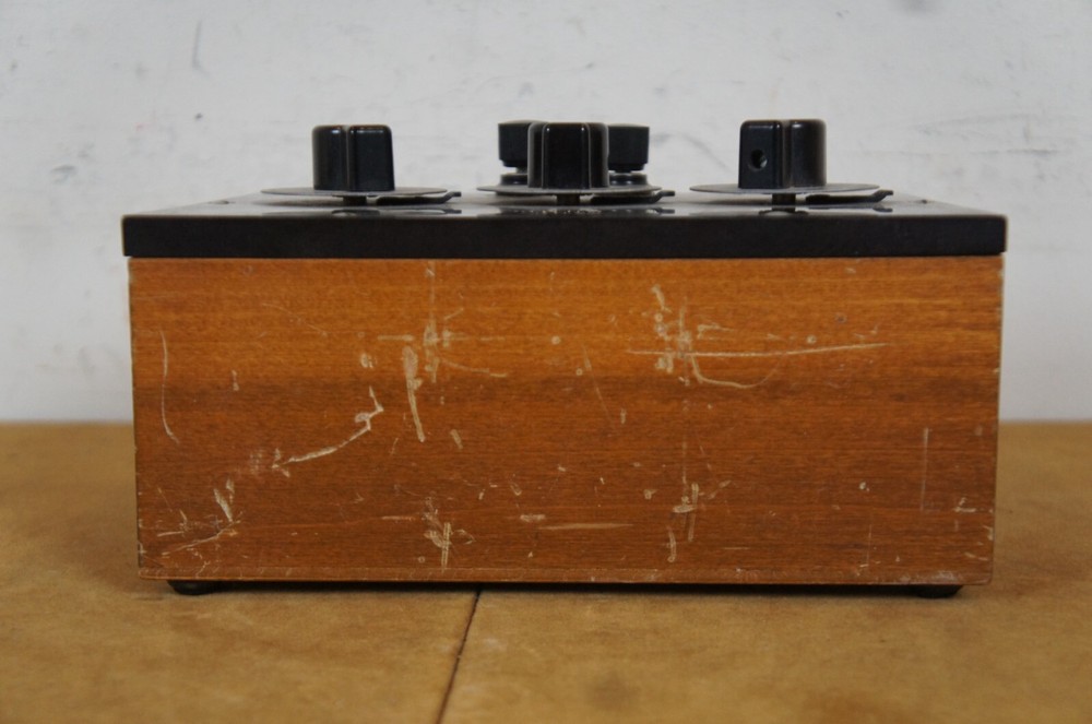 Industrial Instruments ABS OHMS Variable Resistor Box Model 1D