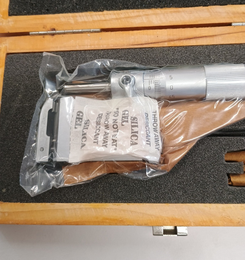 UNI-Micrometer 0-25 mm 0.01mm