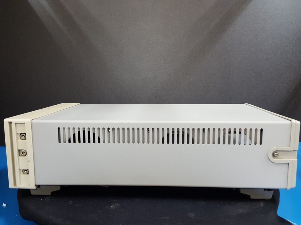 Agilent 3499B: Switch / Control System Main Frame (0477)