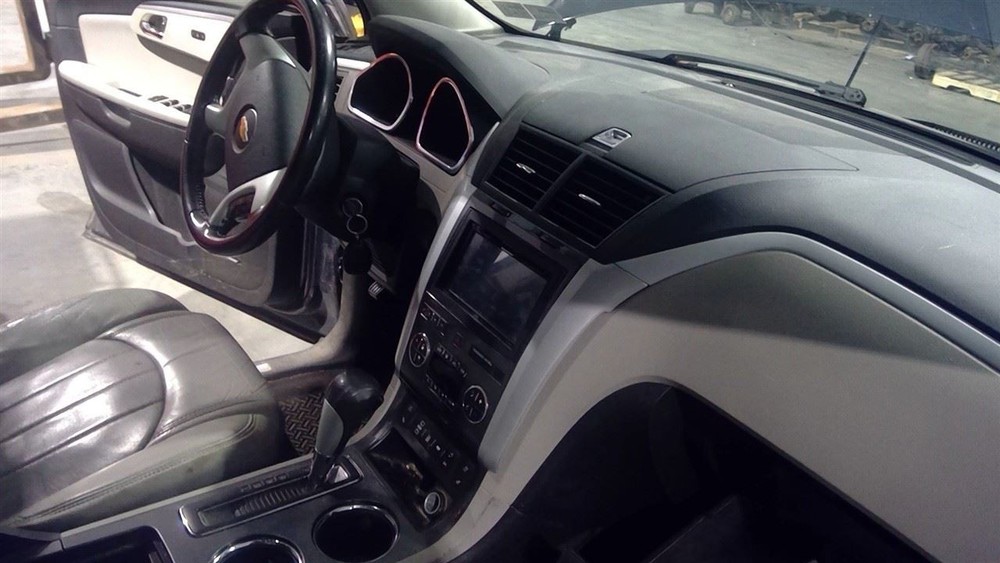 TRAVERSE 2012 REAR INTERIOR LIGHT 6959