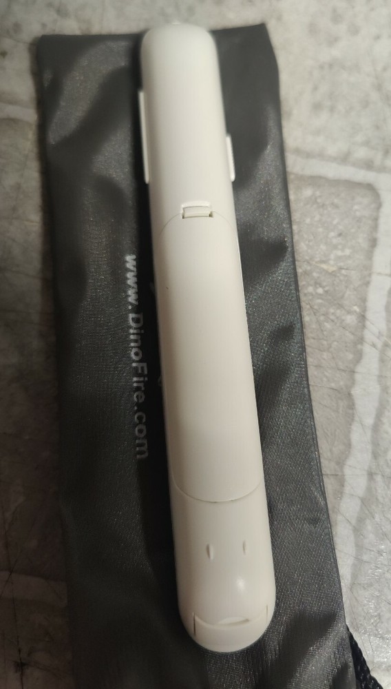 OPEN BOX Dino Wireless Presenter Stick D06