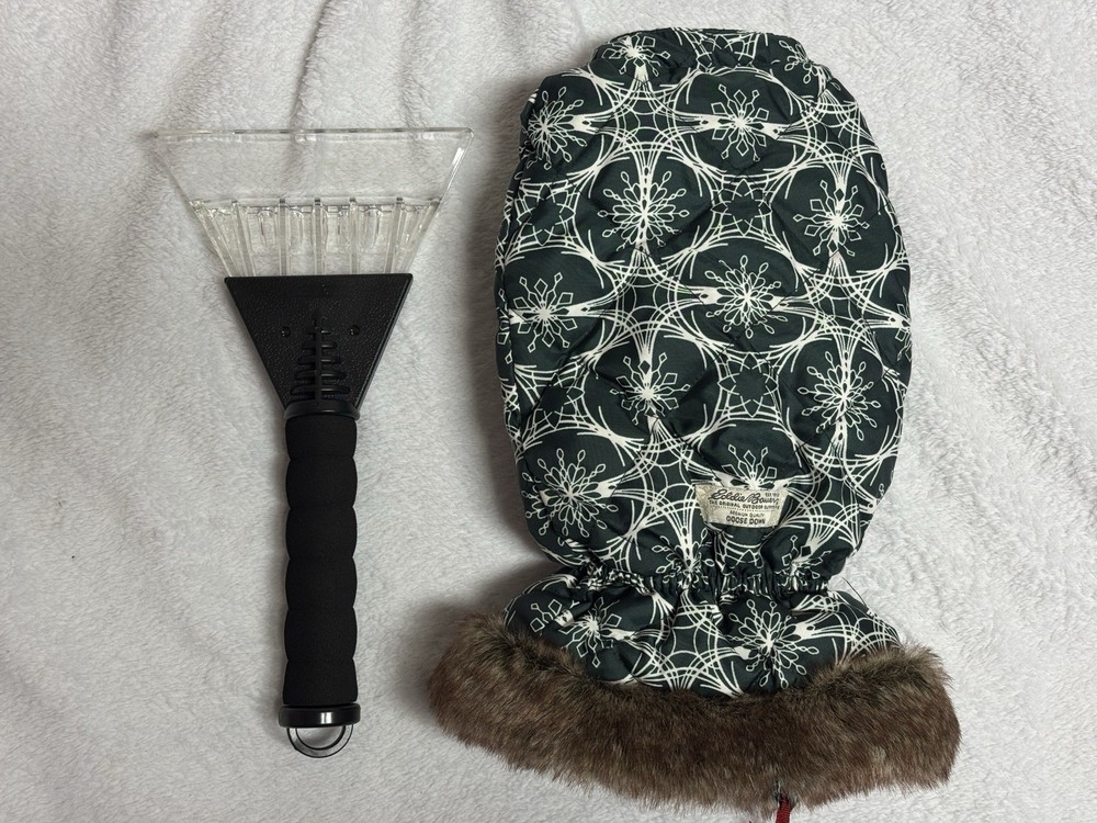 Eddie Bauer Down Ice Scraper Mitt With Scraper Insert