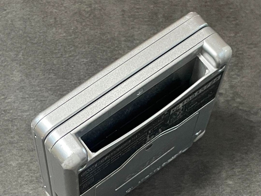 Gameboy Advanced SP Silver Nintendo Game console Portable Handheld system Rare