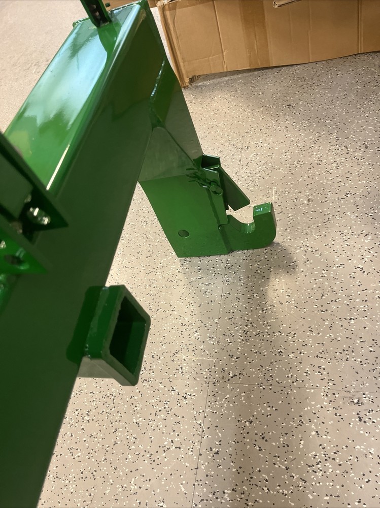 VEVOR TRACTOR Attachment ** See Pics For Item**