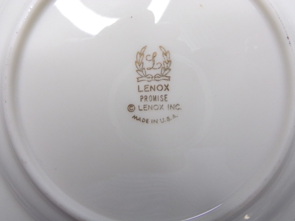 Lenox "Promise" 4pc partial place setting (missing cup)