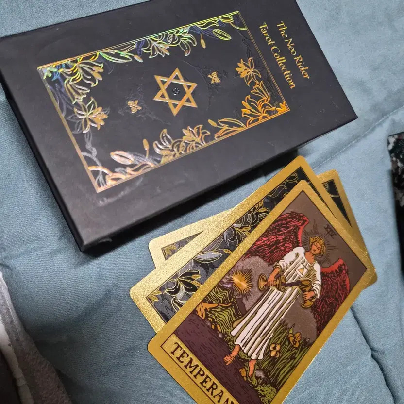 Tarot & Oracle Card Set Collection Official