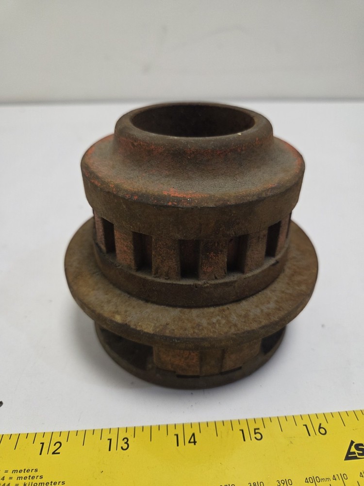 Ridgid 12-R 1-1/2” NPT Die Head (Rusty)
