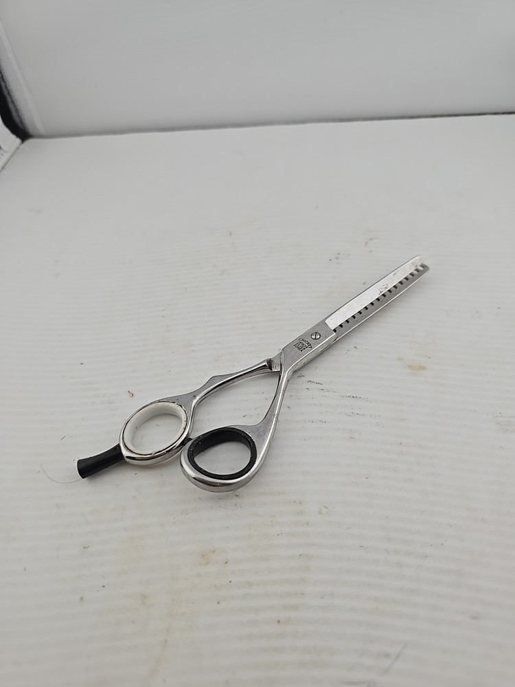 Cricket Centrix 1660 Thinning Shears Scissors Hitachi Silver Made In Korea