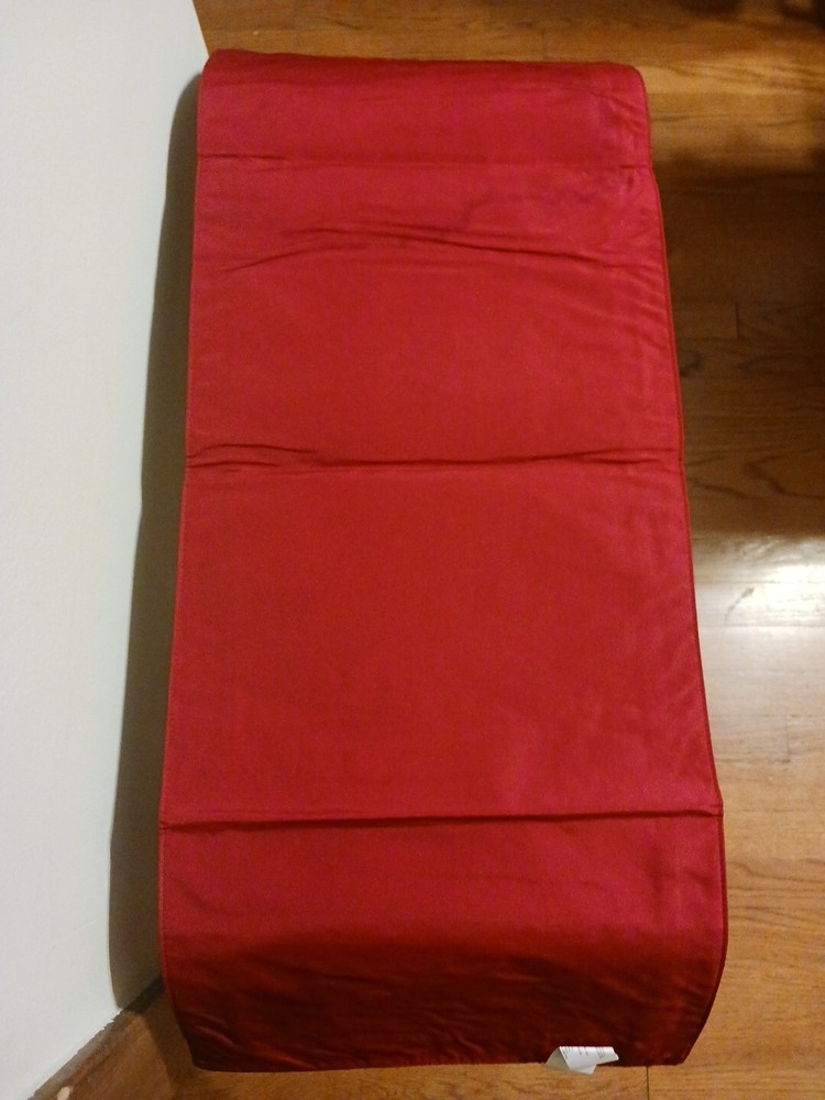2 New Table Runners~Christmas Poinsettia~~St Nicholas Rectangular