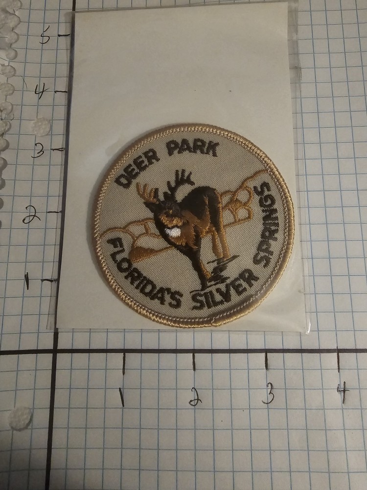 DEER PARK SILVER SPRINGS, FLA. CLOTH PATCH.  UNUSED