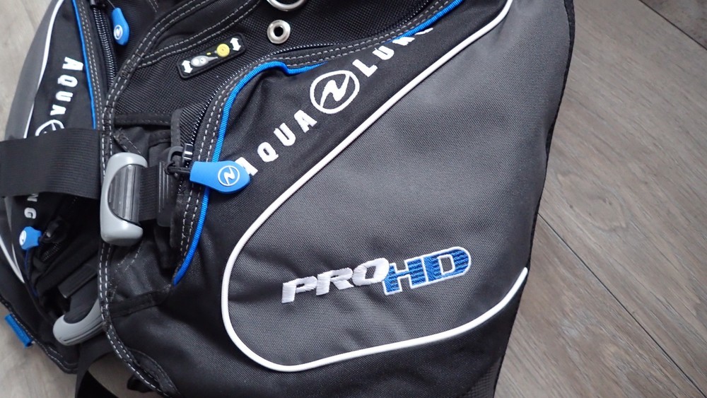 Aqualung ProHD Scuba BCD, M/L, EUC