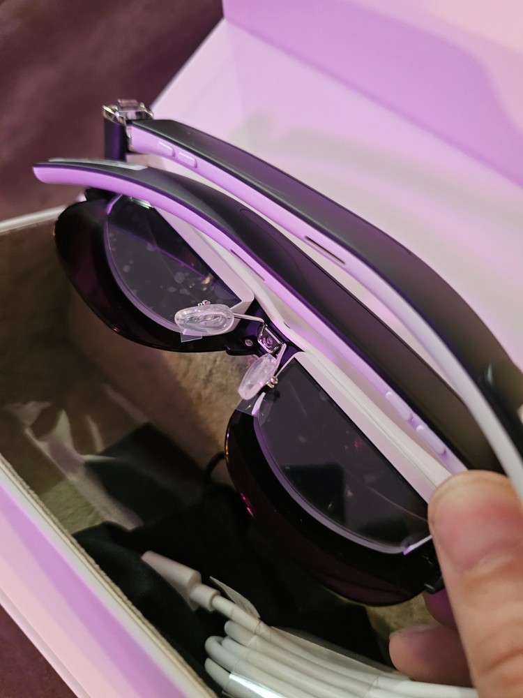 NuEyes Pro3e Smart Glasses