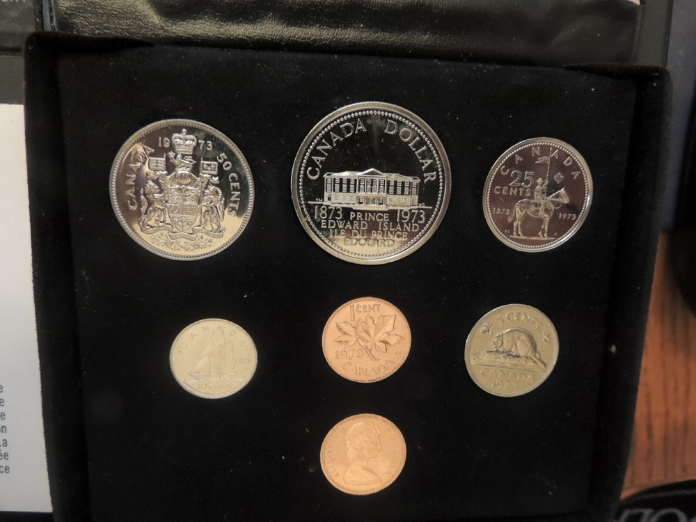 Canadian Uncirculated 1973 Some commerative coins 7 piece set