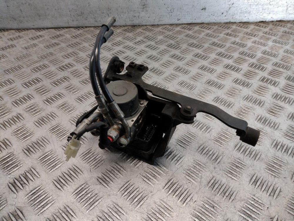2015 KTM 690 ENDURO  ABS Pump