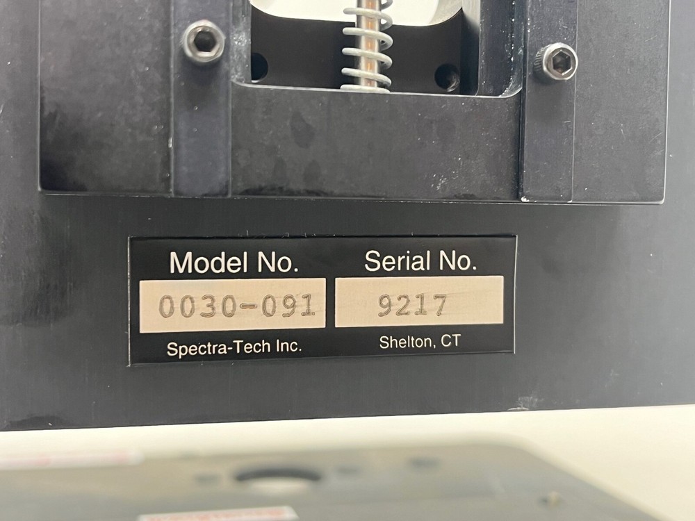Spectra Tech 0030-091 Collector Diffuse Reflectance Unit & Sample Holders