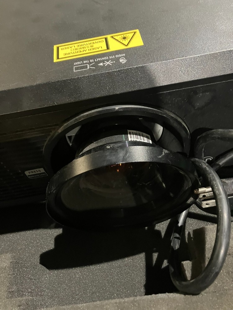 Digital Projection E‑Vision Laser 8500 Large Venue Projector