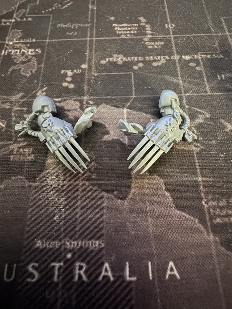 Space Wolves - Wolf Guard Terminators 2009 - 1 Pair Lightning Claws - Bits 40K