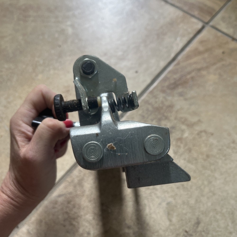 Vintage Sharpening Tool Rest Attachment for Bench Grinder 9055