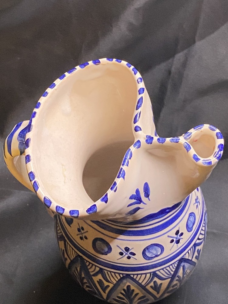 VINTAGE 8” SANGRIA PITCHER BLUE & WHITE SIGNED