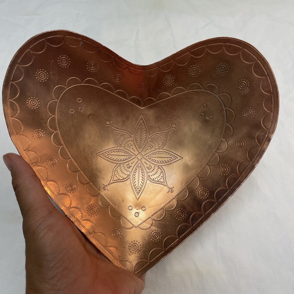 Decorative Heart-Shaped Etched Copper Footed Plate 7”