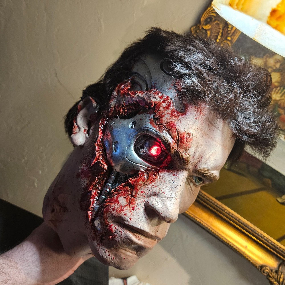 TERMINATOR ARNOLD SCHWARZENEGGER life size head bust horror