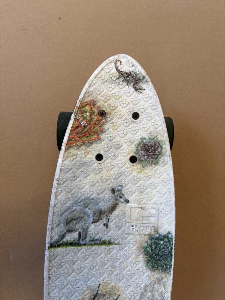 Globe Bantam Outback 23" Cruiser Skateboard Vintage