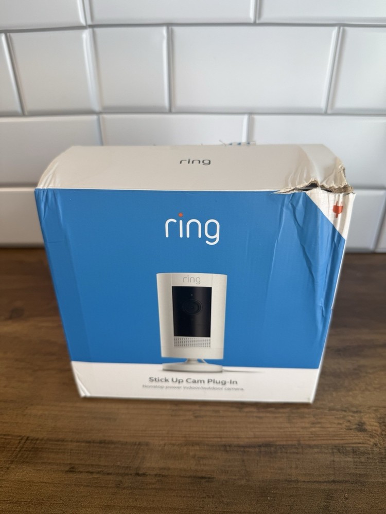 Ring 3rd Generation Stick Up Cam Plug In