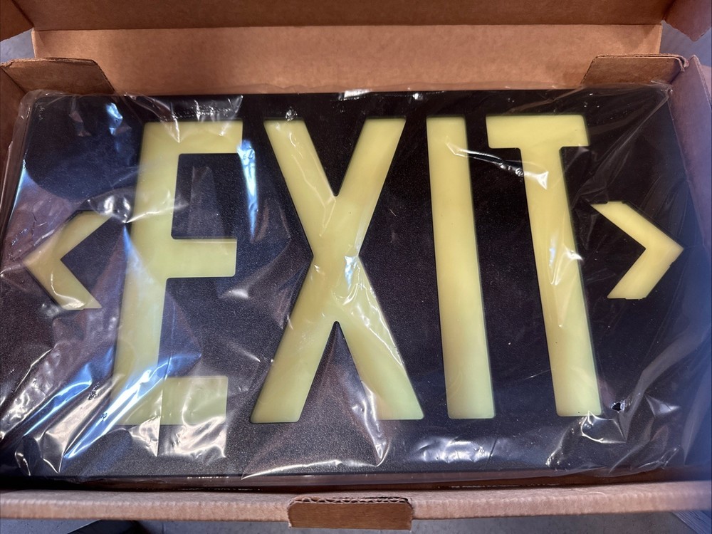 🔴GLO BRITE EG100-1-B BLACK 100’ EXIT SIGN SINGLE SIDED‼️