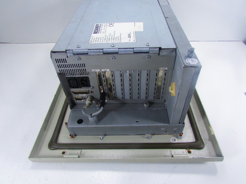 BECKHOFF PC MIC MIC 3220 INDUSTRIAL COMPUTER TFT DISPLAY