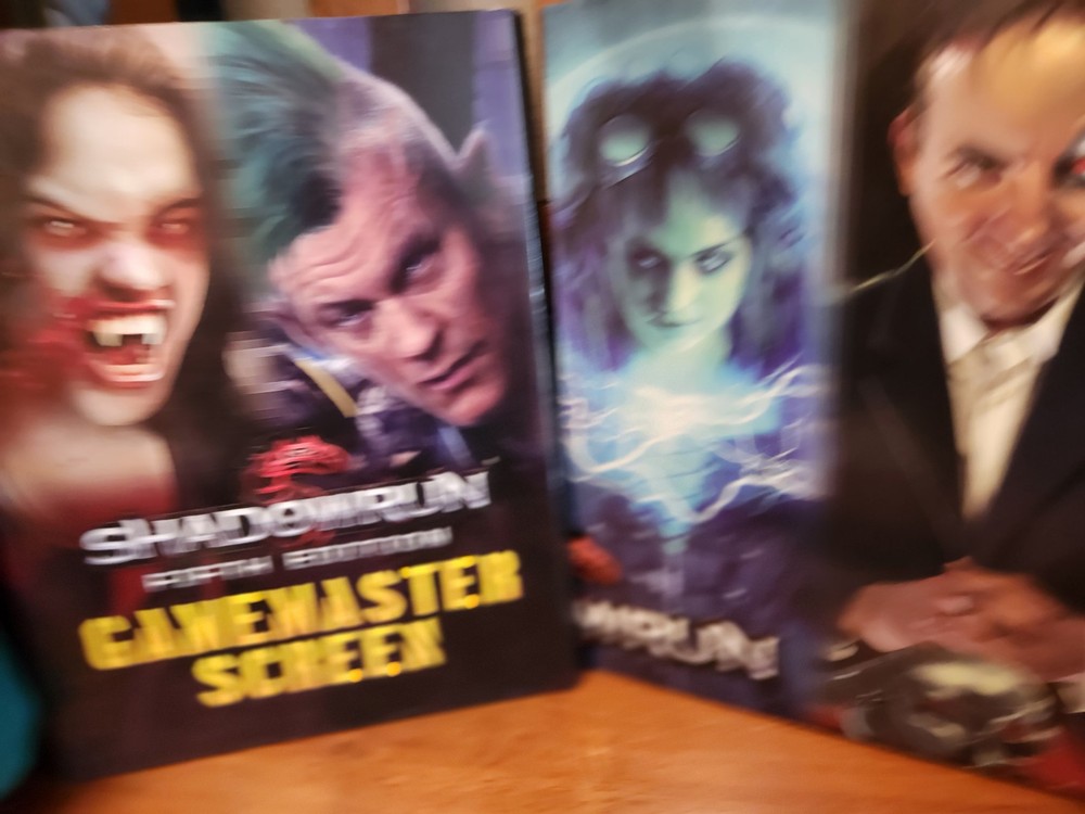 Shadowrun RPG 5th Edition Gamemaster GM Screen New!
