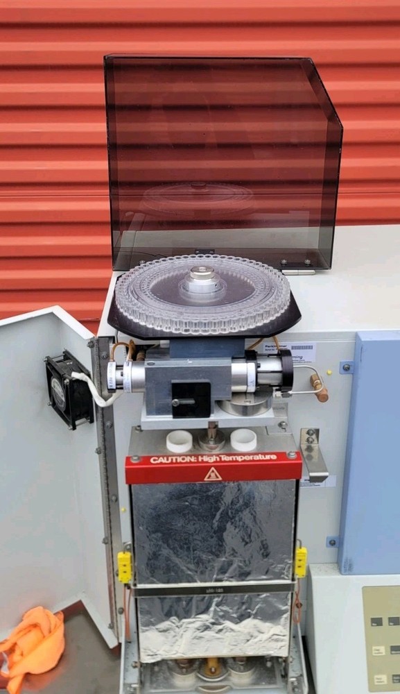Perkin Elmer 2400 Series II CHNS/O Analysis
