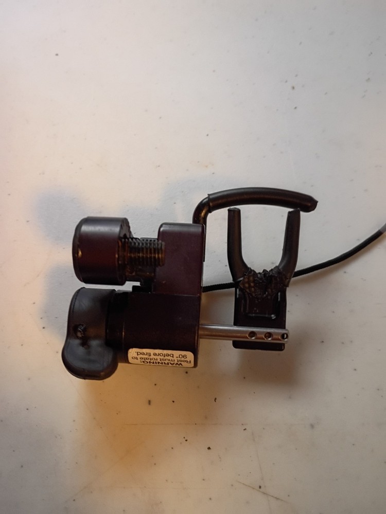 Mathews Archery Drop away Rest Righthand