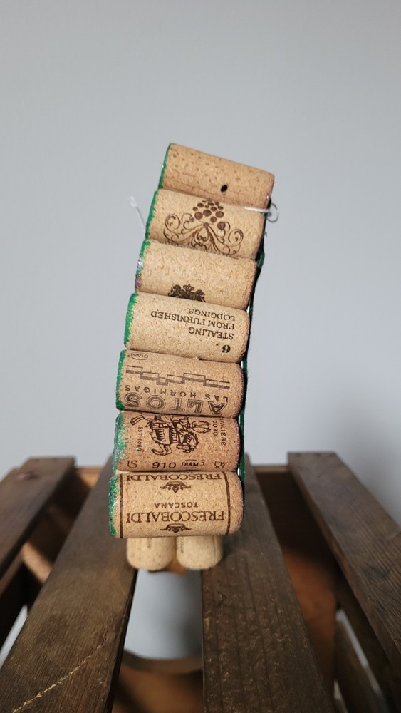 Upcycled Wine Cork Holiday Tree