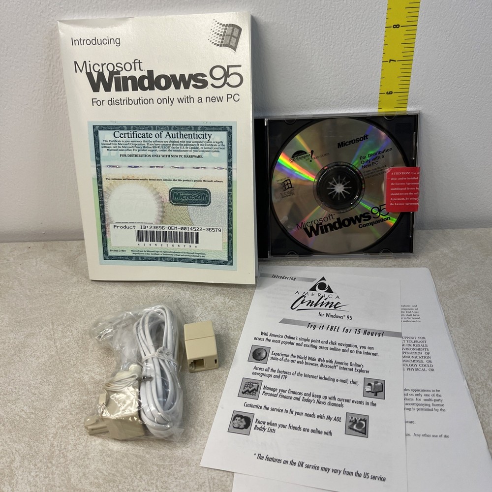 Vtg. Microsoft Windows 95 Book -Disc Used