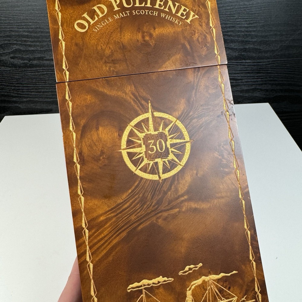 Old Pulteney 30 Years Old Box Empty - 2009